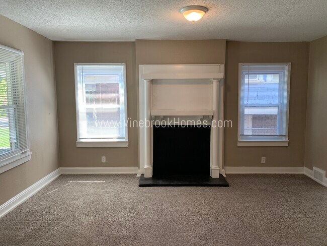 Foto del edificio - 2959 E 28th St
