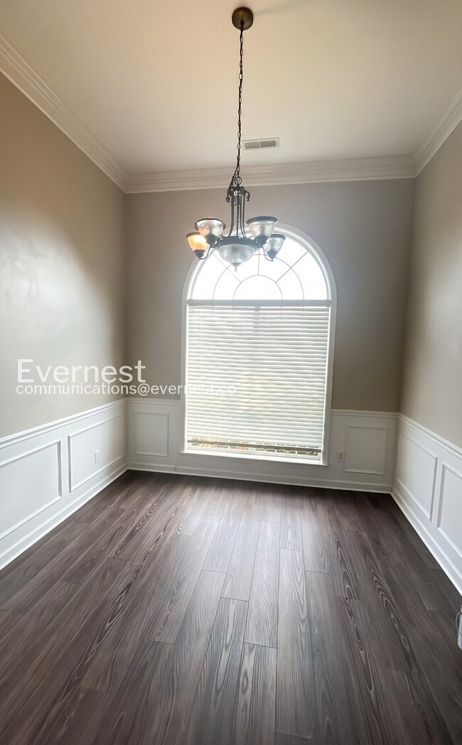 Building Photo - 1220 Old Cahaba Trace
