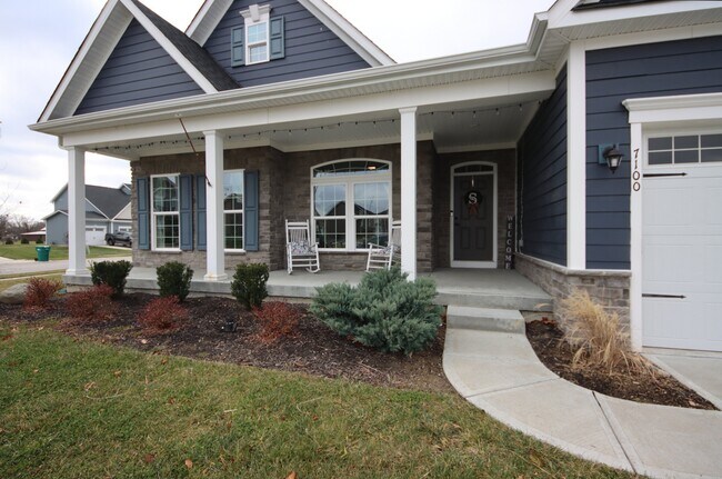 Foto del edificio - 7100 Verwood Ct