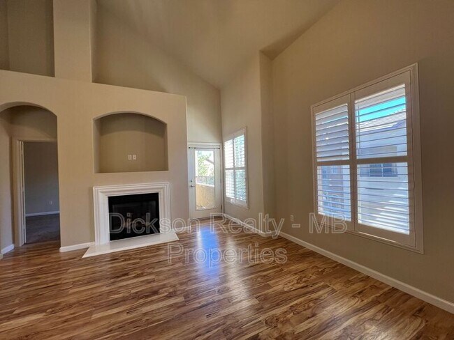 Foto del edificio - 17000 Wedge Pkwy