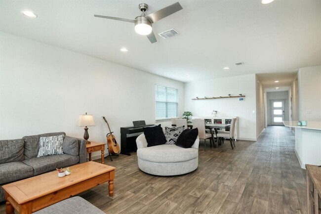 Foto del edificio - 13601 Baileyfield Dr