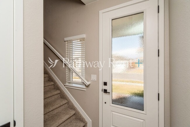 Building Photo - 18024 E 94th Ave