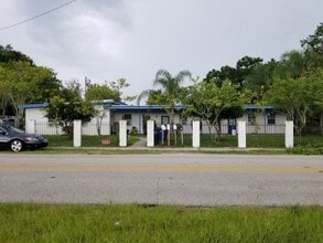 Building Photo - 1010 EO Douglas Ave