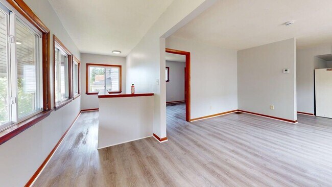 Foto del edificio - 7701 Dercum Rd