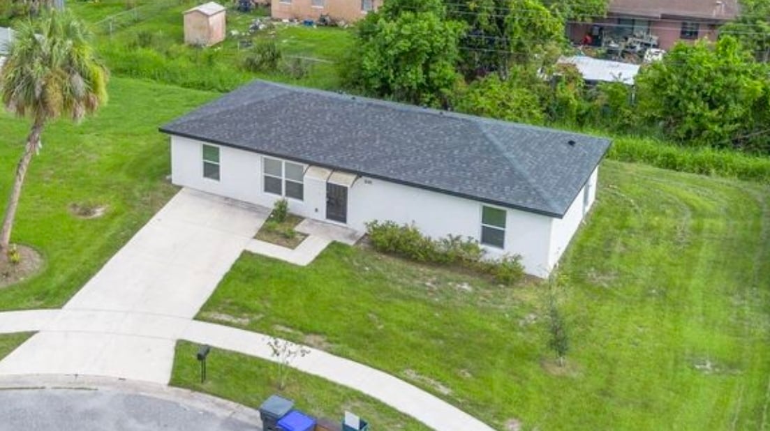 Foto del edificio - 845 Kenilworth Ct