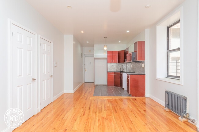Building Photo - 1715 Caton Ave