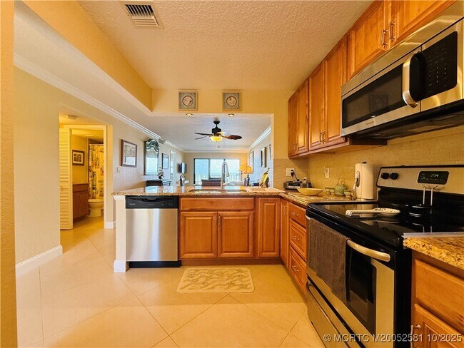 Foto del edificio - 7440 S Ocean Dr