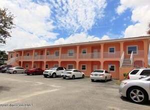 Building Photo - 2087 Hidden Grove Ln