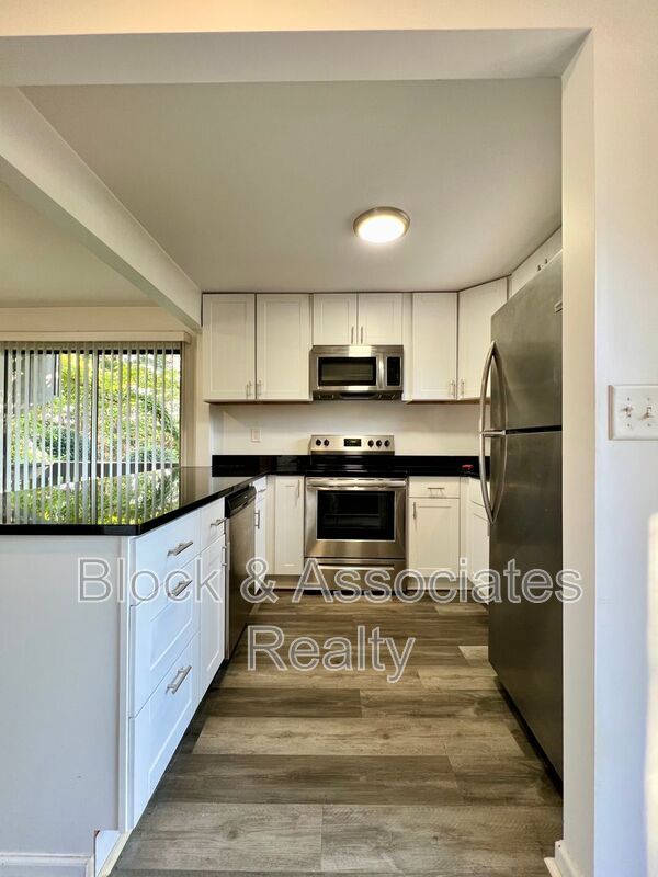 Foto del edificio - 123 Cedar Cove Ln