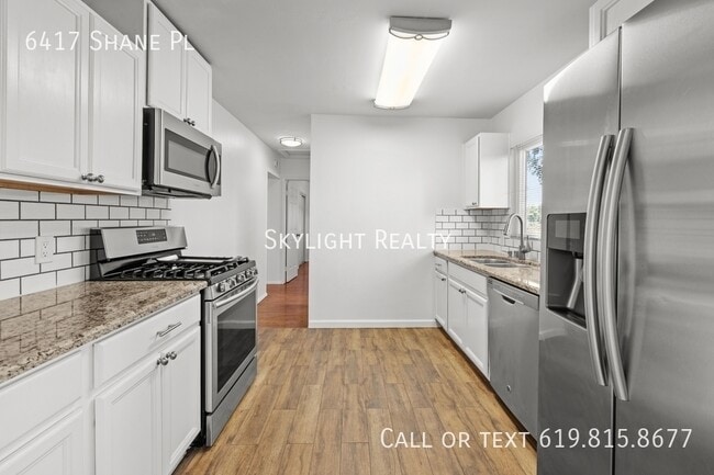 Foto del edificio - 6417 Shane Pl