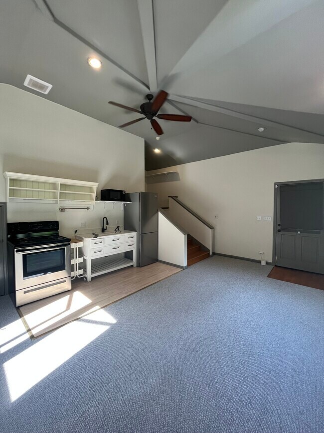 Foto del edificio - 7181 Thorndale Dr