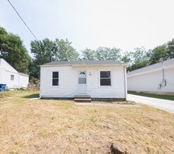 Building Photo - 1219 E 37th St