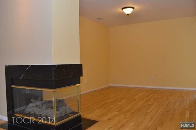 Building Photo - 2292 Oakham Ct