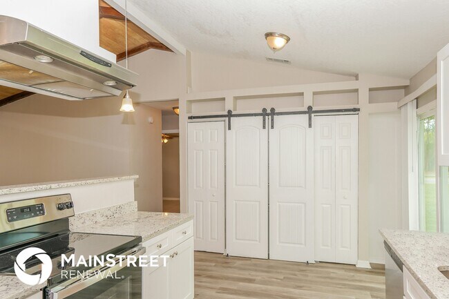 Foto del edificio - 394 Sherman St SE