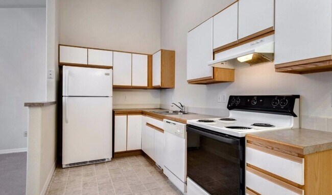 Foto del edificio - 1112/1114 Holly St.