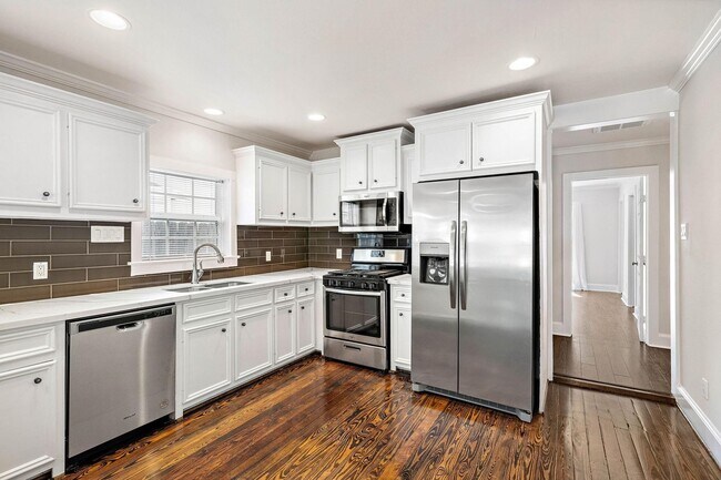 Foto del edificio - 1327 Idylwild St