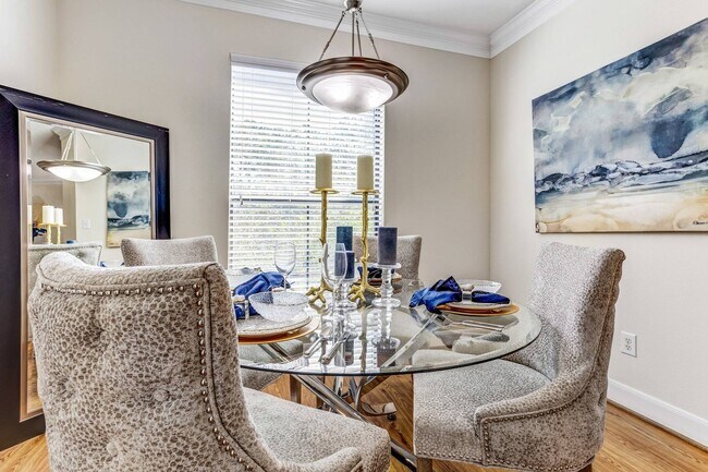 Comedor - Post Oak at Woodway