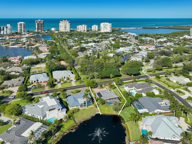 Foto del edificio - 4916 Crayton Rd