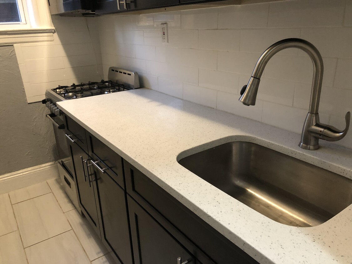 Foto principal - 504 79th St