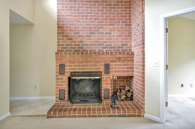 Building Photo - 123 Turtle Creek Rd