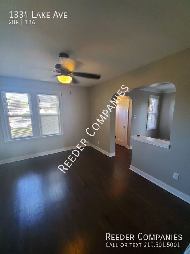 Building Photo - Beautiful 2 bedroom house