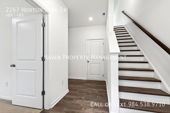 Foto del edificio - 2267 Horton Pk Dr