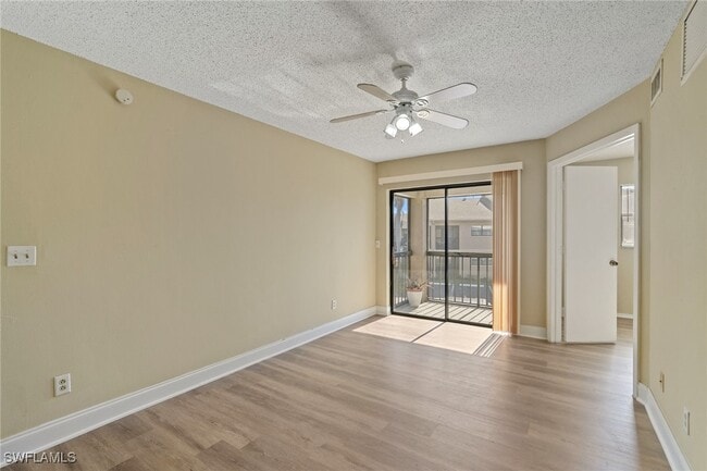 Building Photo - 5325 Summerlin Rd