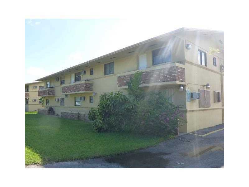 Primary Photo - 4444 SW 67th Ave