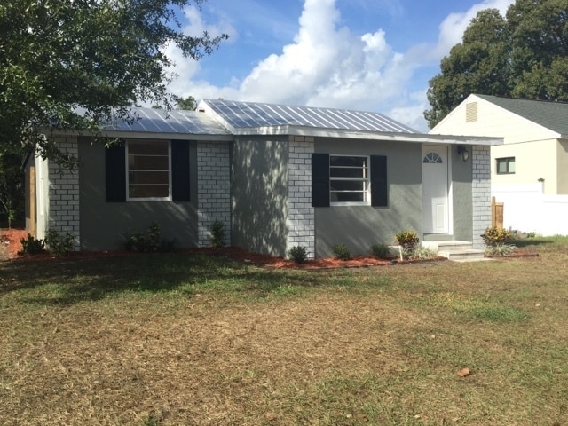 Building Photo - MOVE IN SPECIAL- Cozy Remodeled  1 Bed/1 Bath Home in Saint Cloud