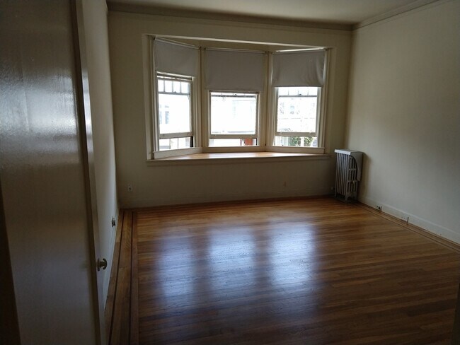 Building Photo - 1275 8th Ave