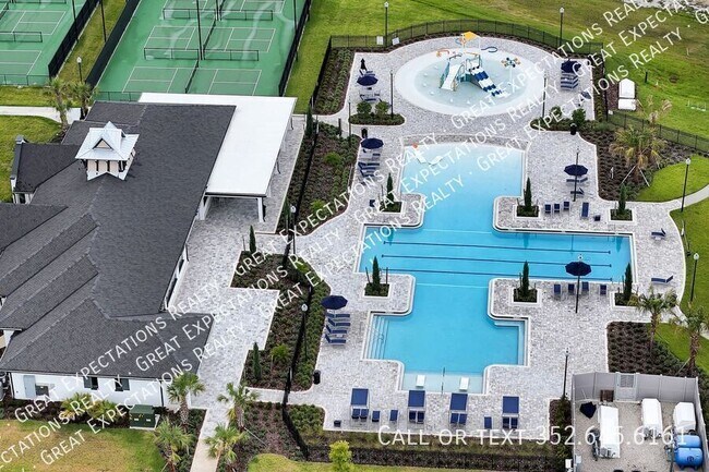 Foto del edificio - 4859 SW 81st Lp