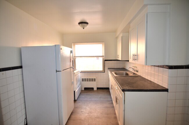 Foto del edificio - 1623 Section Rd