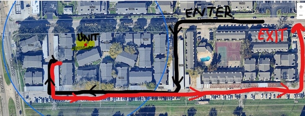 Building Photo - 10603 S Wilcrest Dr