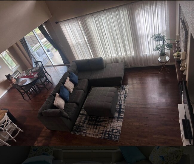 Foto del edificio - 9924 San Luis Park Ct