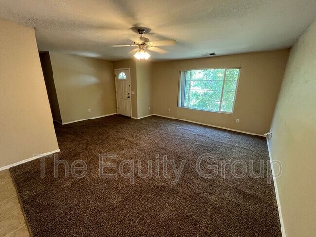 Building Photo - 360 E Kanai Ave