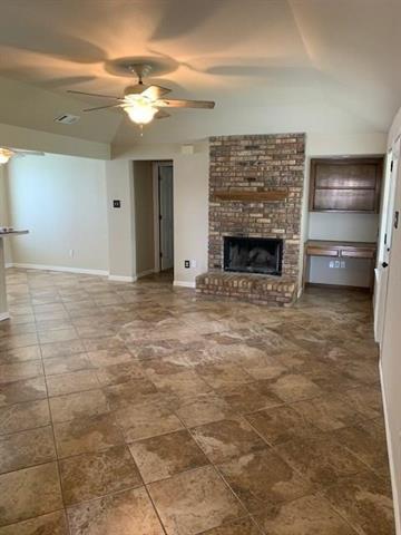 Foto del edificio - 112 Meadow Ln