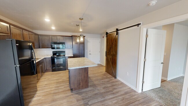 1 cama/1 baño, cocina - Riverbank Apartments