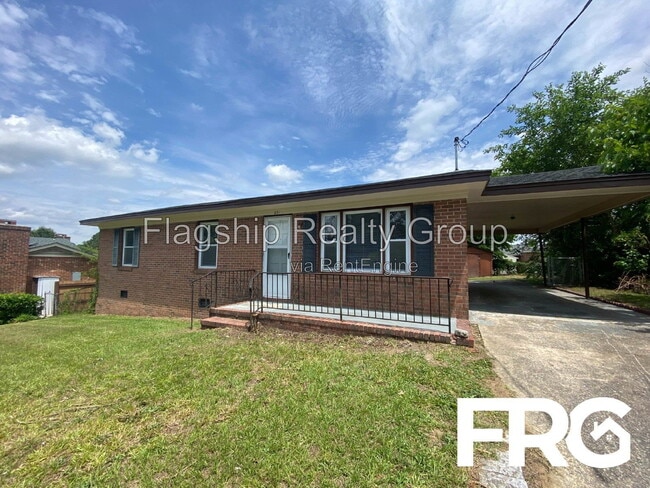 Building Photo - 231 Bunche Dr