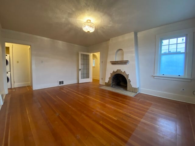 Building Photo - 260 Pine St