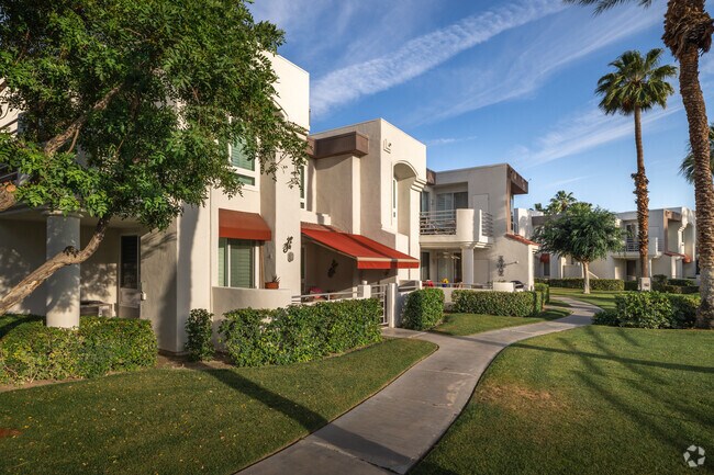 Building Photo - La Palme