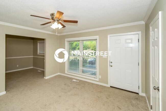 Foto del edificio - 3 Bedroom Pet-Friendly Home in Birmingham, AL with Main Street Renewal