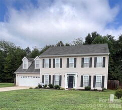 Building Photo - 2340 Wexford Way