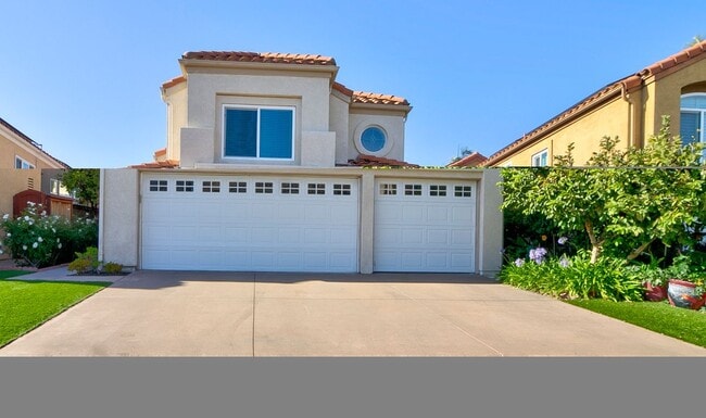 Building Photo - 25035 Eaton Ln