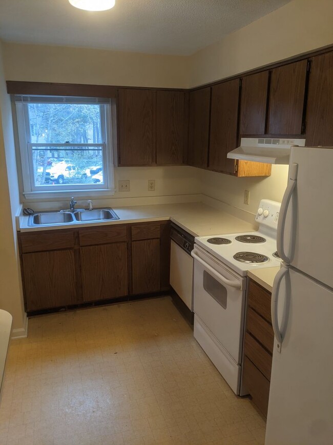 Foto del edificio - Chapel Hill / Weatherstone Townhouse