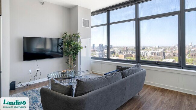 Foto del edificio - 347 W Chestnut St