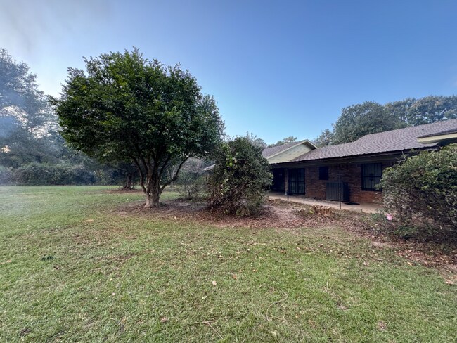 Foto del edificio - 10401 Northhill Ct