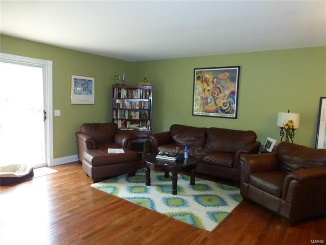 Building Photo - 563 Woodhill Estates Dr