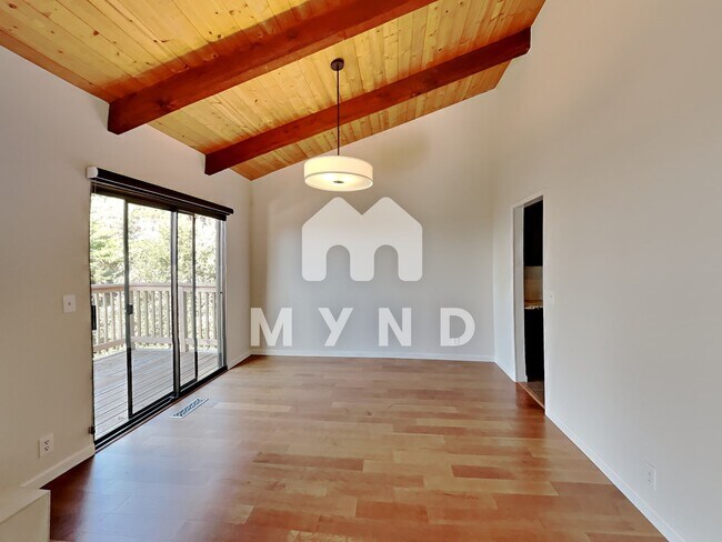 Building Photo - 2609 Chelsea Dr