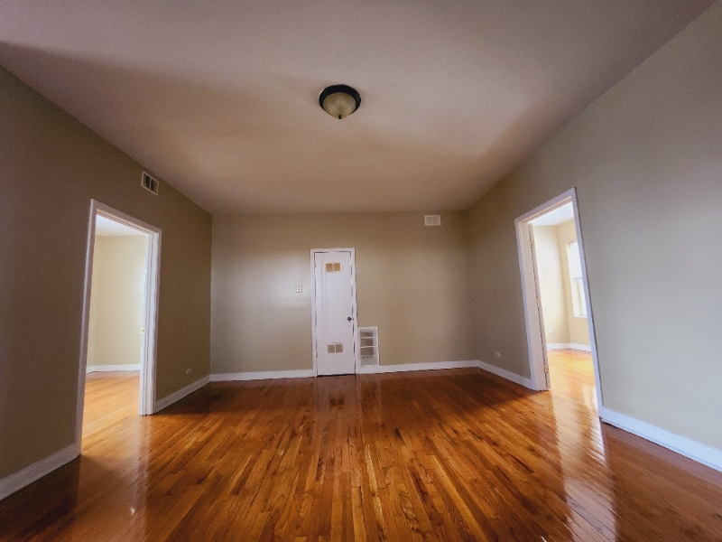 Primary Photo - 1548 N Parkside Ave
