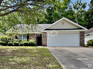 Building Photo - 117 W Tisbury Ln